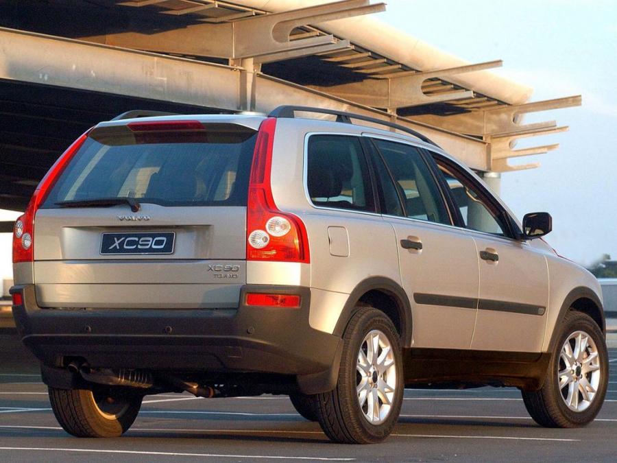  Volvo XC90 2002 года  (ZA) (фото 3 из 24)